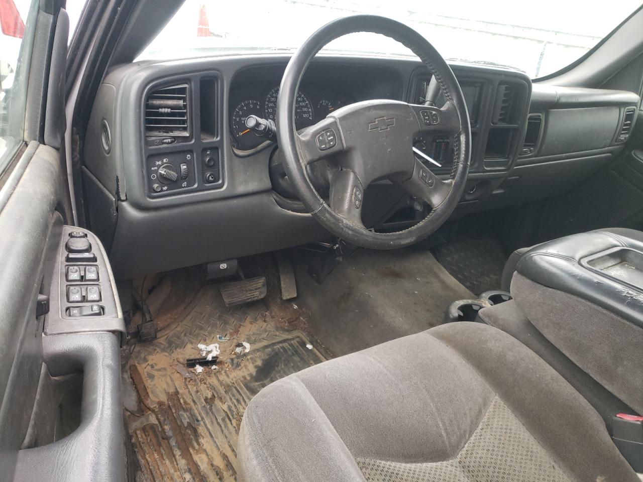 2006 Chevrolet Silverado VIN 2GCEC13T761228471 Copart auction photo, front end damage thumbnail 8