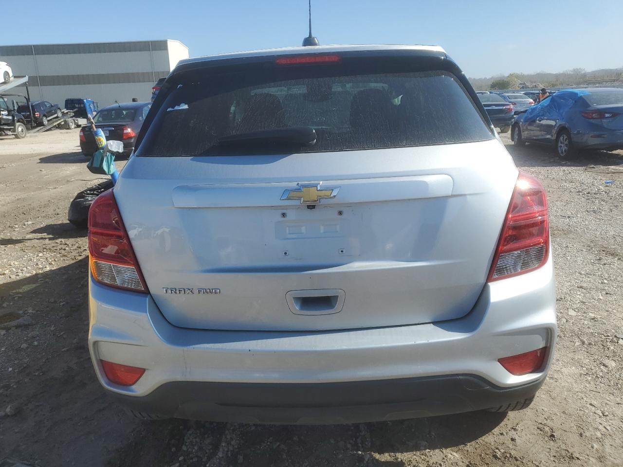 2020 Chevrolet Trax VIN KL7CJNSB2LB323591 Copart auction photo, front end damage thumbnail 6