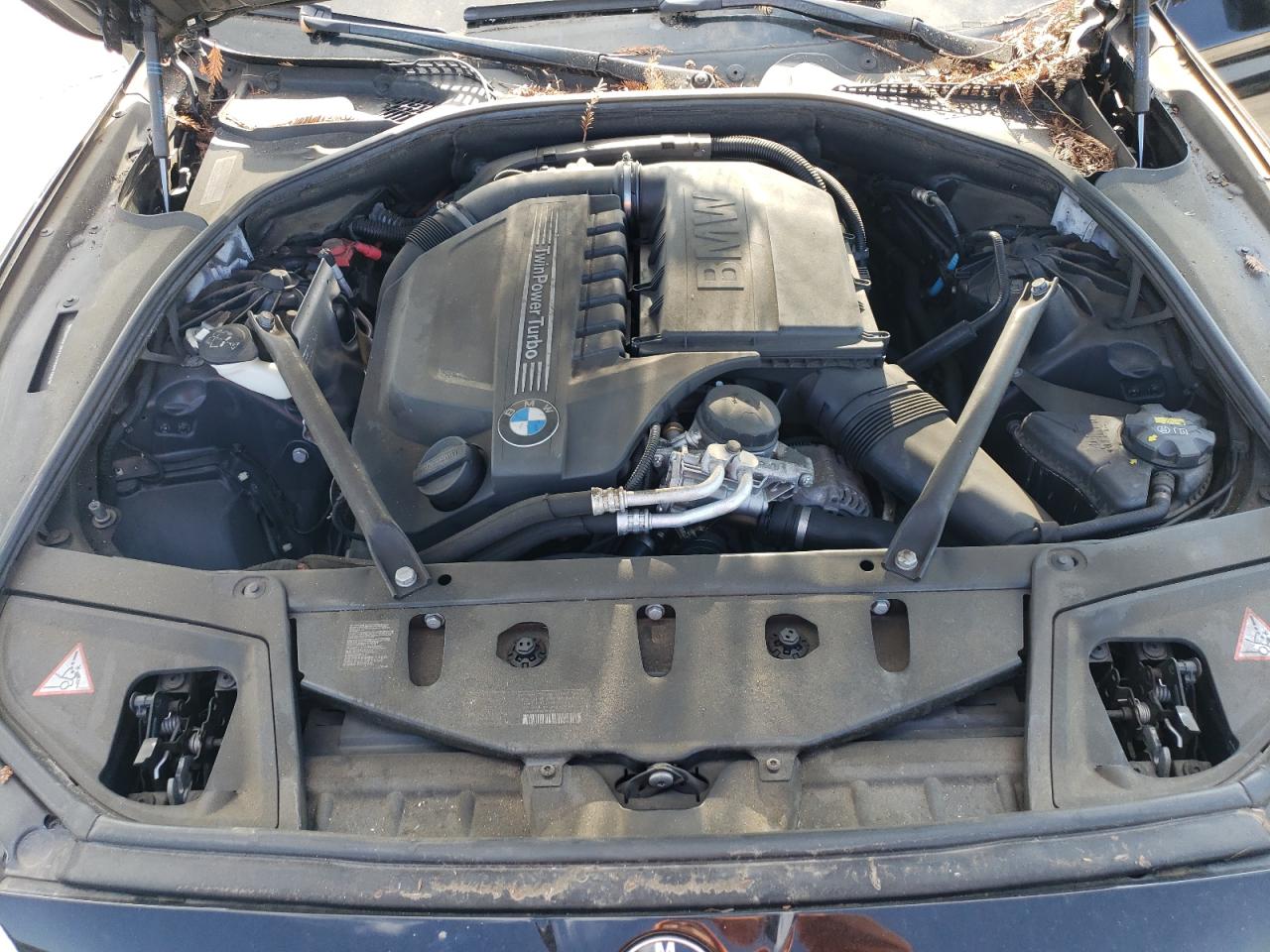 2014 BMW 5er VIN WBA5B1C57ED484162 Copart auction photo, top/roof damage thumbnail 11