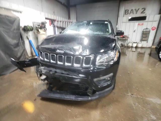 2018 Jeep Compass VIN 3C4NJDBB9JT162108 Copart auction photo, front end damage thumbnail 13