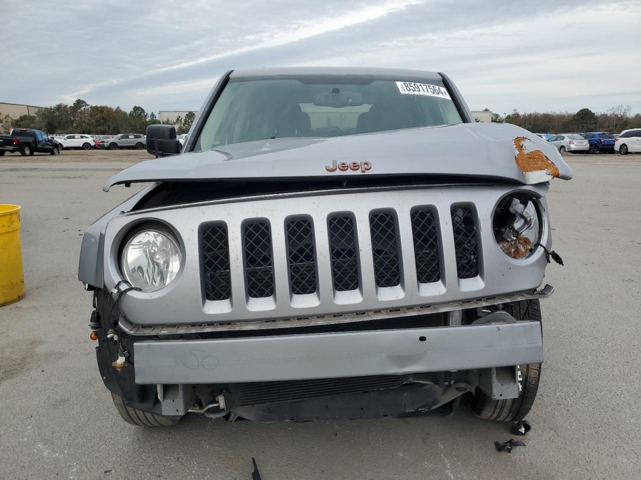 2017 Jeep Liberty (Patriot) VIN 1C4NJPBB7HD102846 Copart auction photo, front end / side damage thumbnail 5