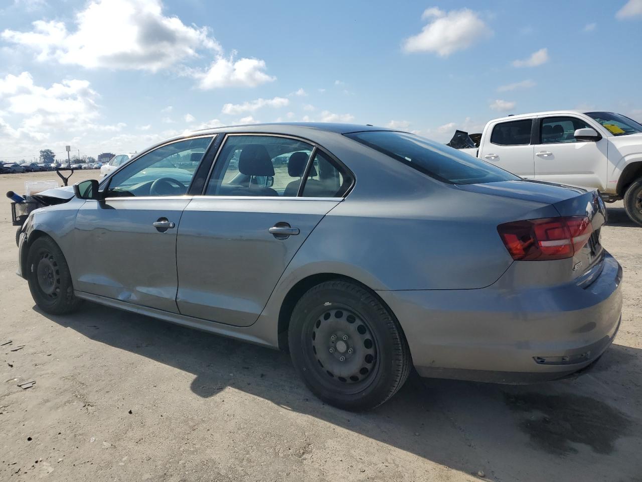 2017 Volkswagen Jetta VIN 3VW2B7AJ8HM319736 Copart auction photo, front end damage thumbnail 2