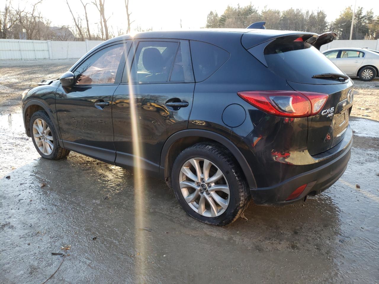 2015 Mazda CX-5 VIN JM3KE4DY5F0523158 Copart auction photo, front end damage thumbnail 2