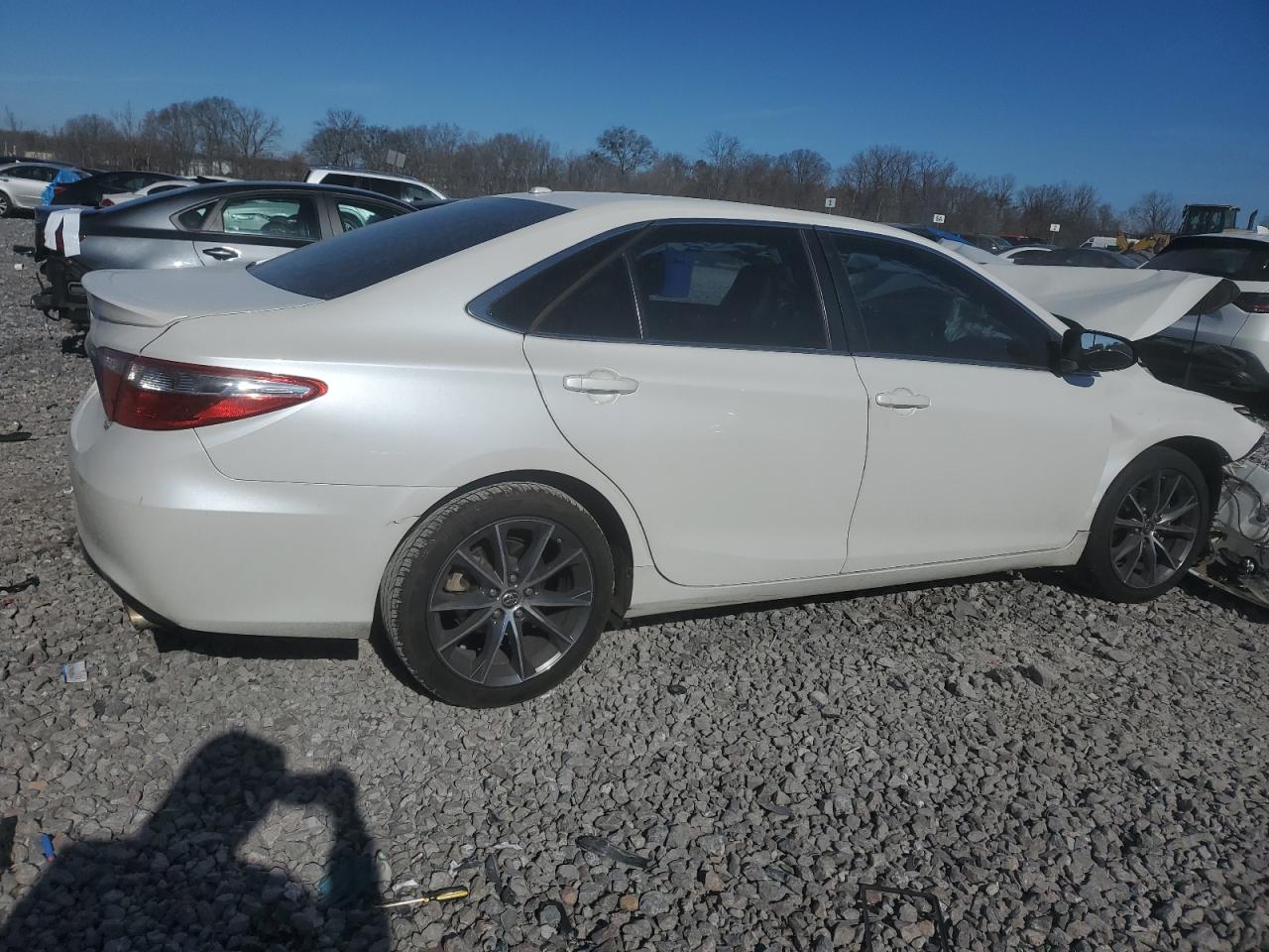 2017 Toyota Camry VIN 4T1BF1FK4HU437716 Copart auction photo, front end / side damage thumbnail 3
