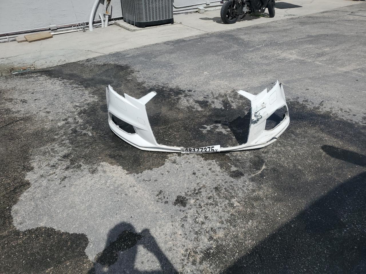 2017 Audi A3 VIN WAUAUGFF8H1042187 Copart auction photo, front end / minor dent/scratches damage thumbnail 12