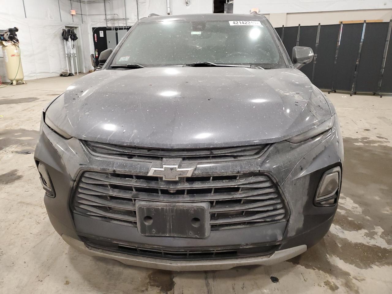 2021 Chevrolet Blazer VIN 3GNKBJRS4MS556749 Copart auction photo, front end damage thumbnail 5