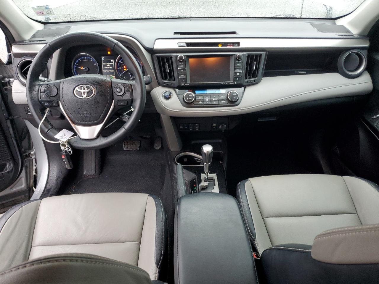 2018 Toyota RAV 4 VIN 2T3YFREV6JW510215 Copart auction photo, rear end / front end damage thumbnail 8