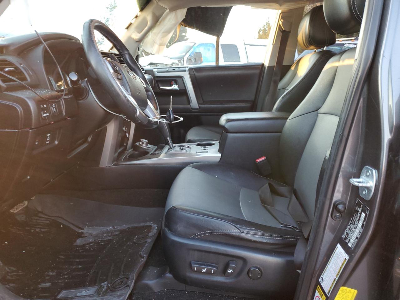 2016 Toyota 4Runner VIN JTEBU5JR5G5288615 Copart auction photo, front end / minor dent/scratches damage thumbnail 7