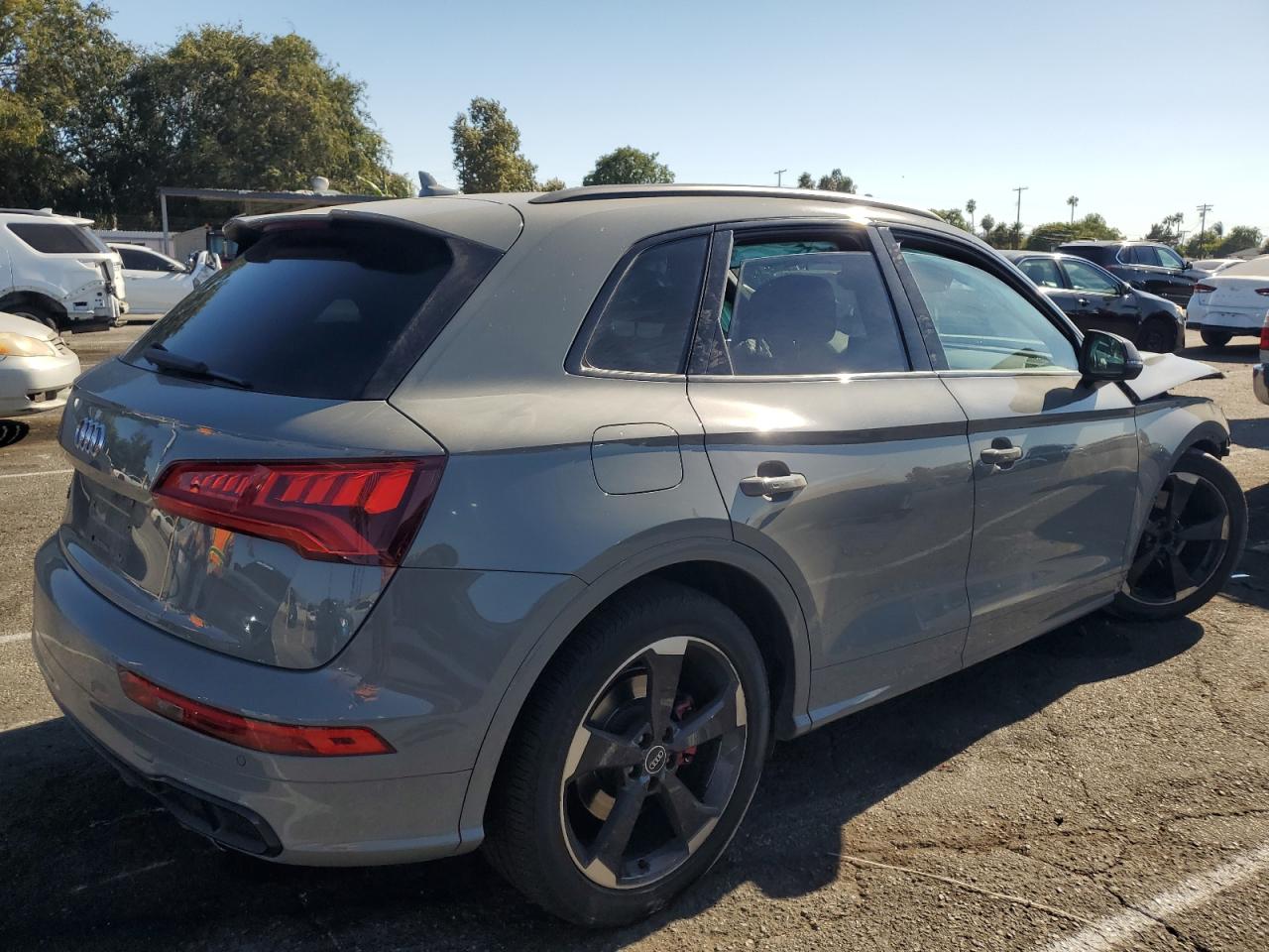 2020 Audi SQ5 VIN WA1B4AFY9L2123802 Copart auction photo, front end / undercarriage damage thumbnail 3