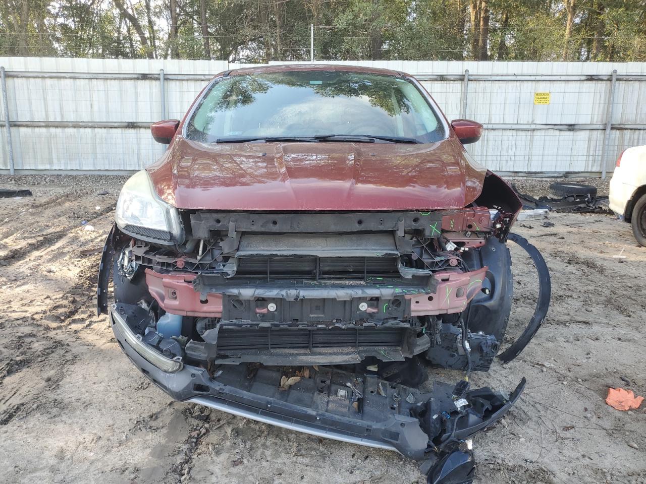 2015 Ford Escape VIN 1FMCU0GX6FUB82515 Copart auction photo, front end damage thumbnail 5
