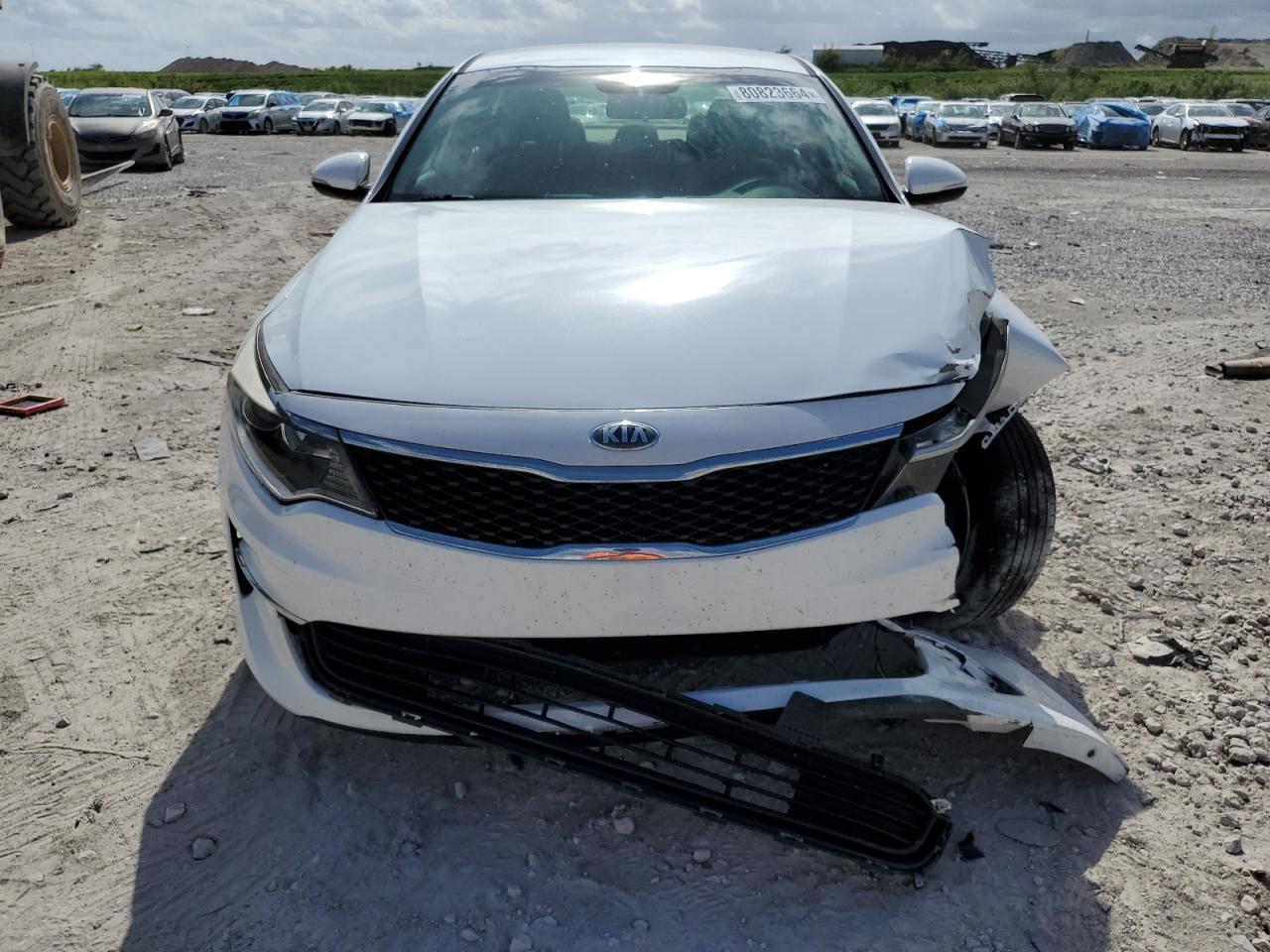 2018 KIA Optima VIN 5XXGT4L37JG251438 Copart auction photo, front end / minor dent/scratches damage thumbnail 5