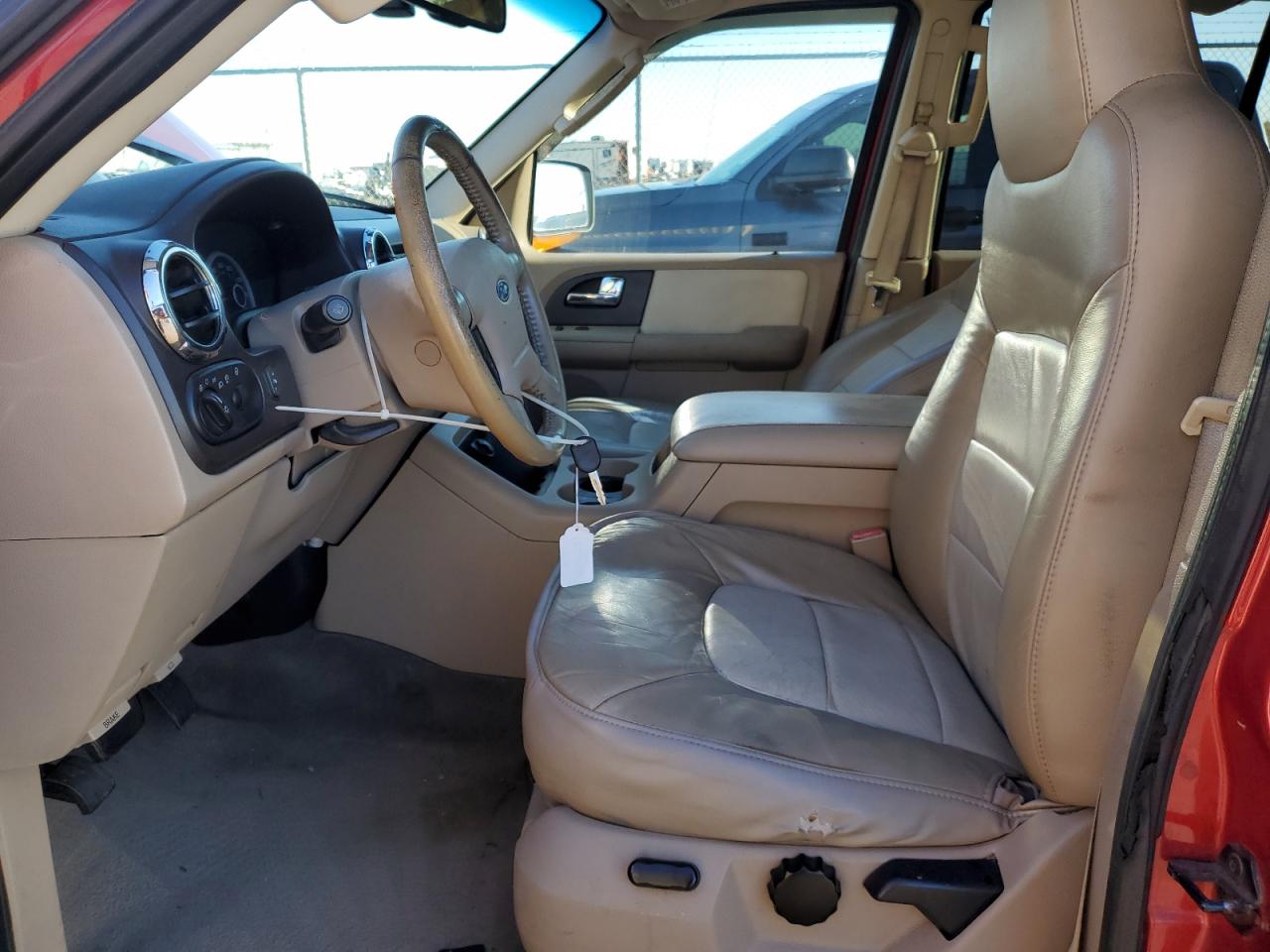 2006 Ford Expedition VIN 1FMFU17546LA90472 Copart auction photo, rear end / front end damage thumbnail 7