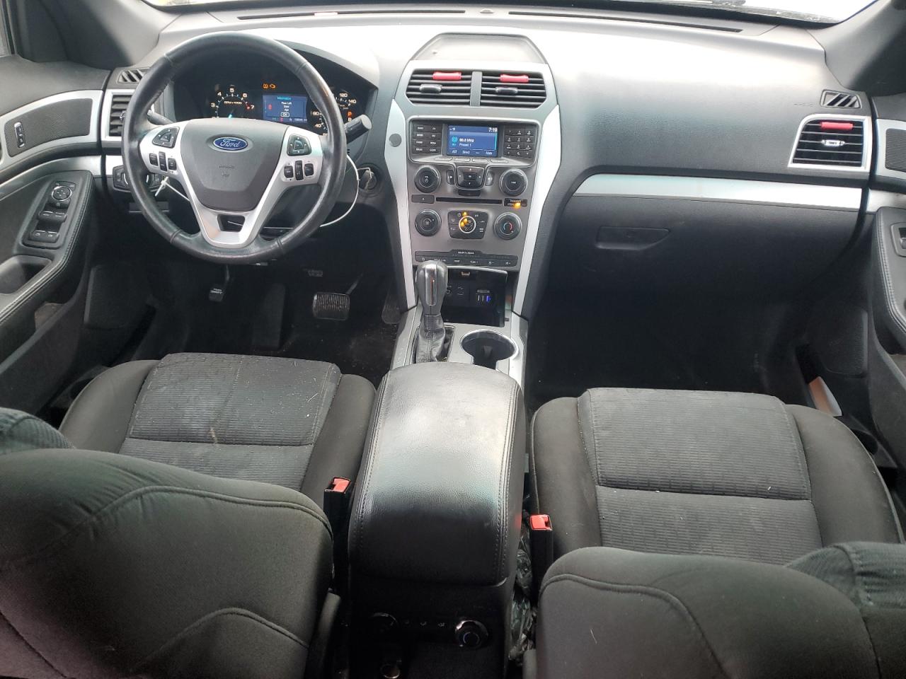 2015 Ford Explorer VIN 1FM5K7D8XFGB38715 Copart auction photo, front end / side damage thumbnail 8