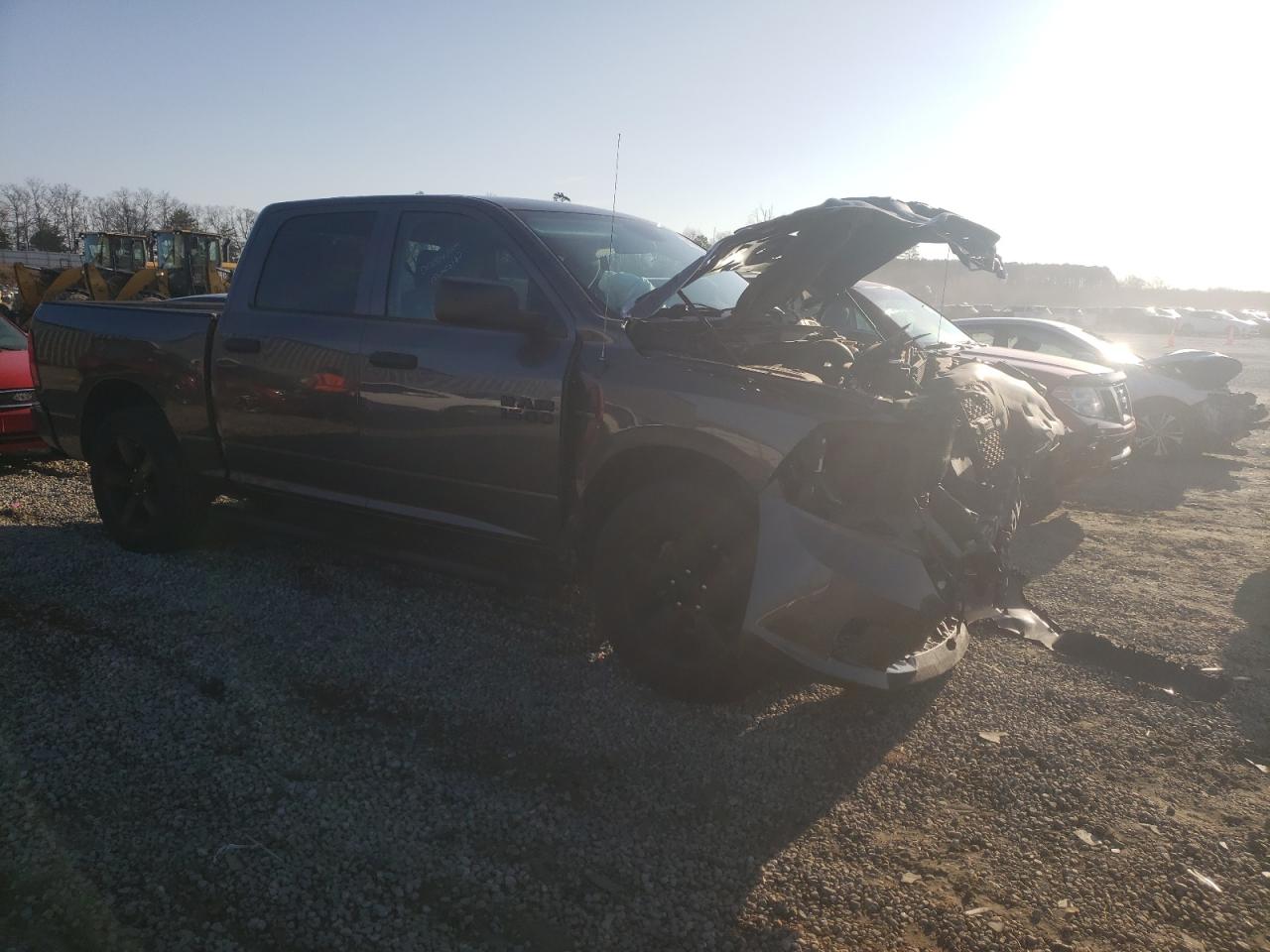 2018 RAM 1500 VIN 1C6RR6KT4JS141691 Copart auction photo, front end / side damage thumbnail 4