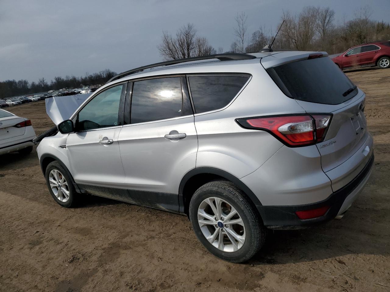 2018 Ford Escape VIN 1FMCU9GD8JUC25769 Copart auction photo, front end damage thumbnail 2