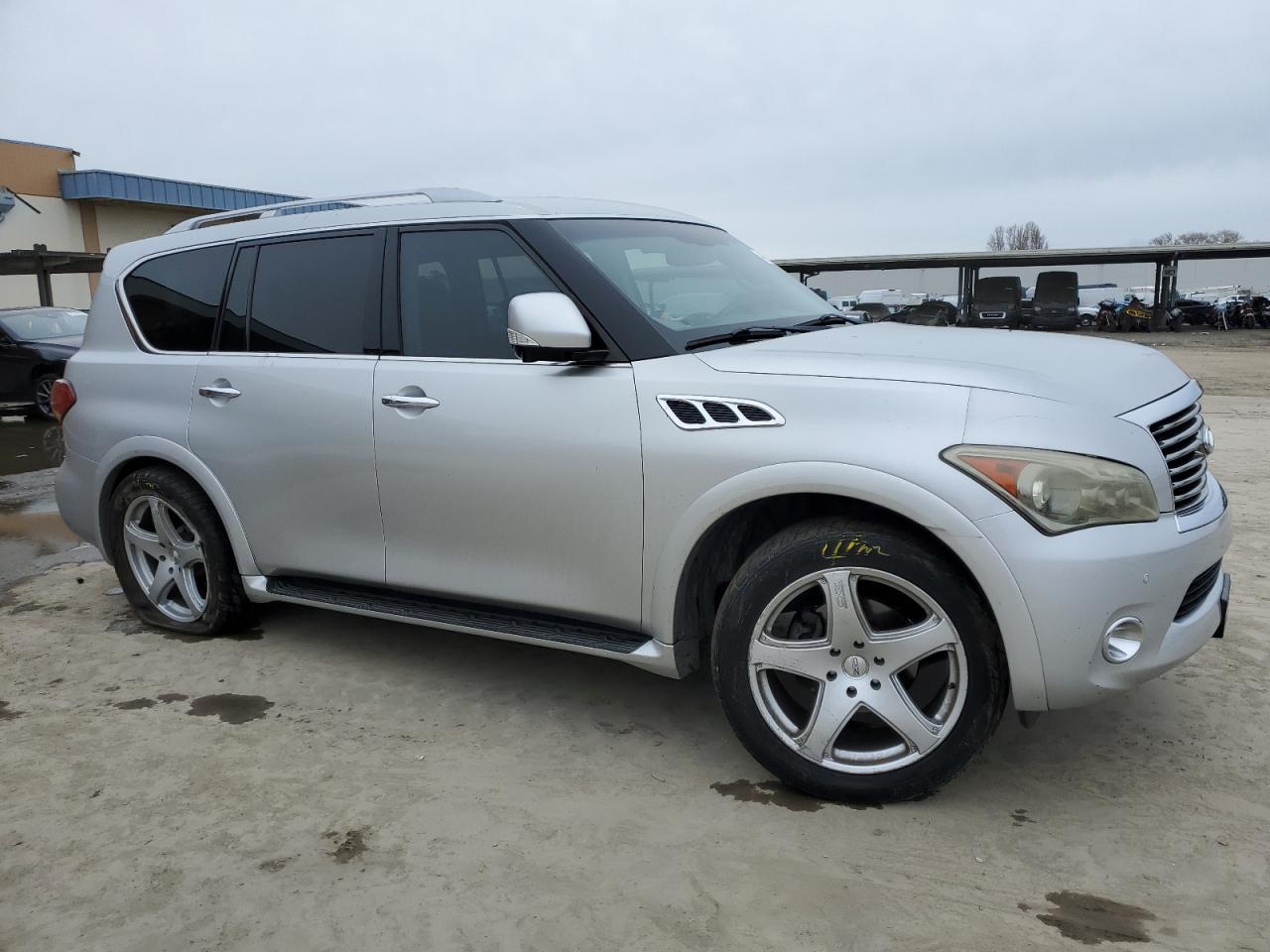 2011 Infiniti QX56 VIN JN8AZ2NC0B9302450 Copart auction photo, rear end / undercarriage damage thumbnail 4