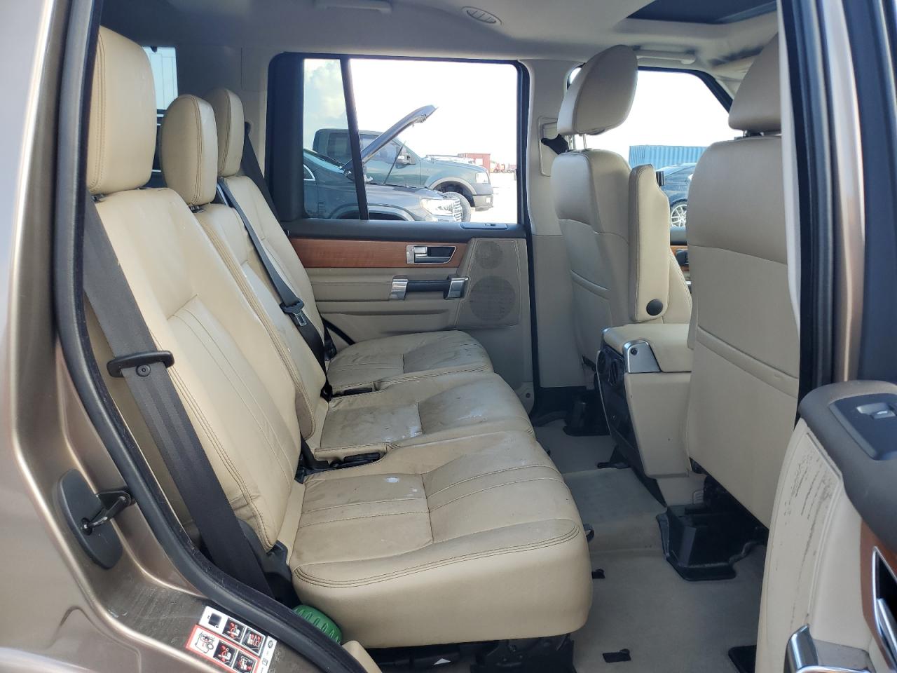 2013 Land Rover LR4 VIN SALAG2D42DA684907 Copart auction photo, water/flood damage thumbnail 11