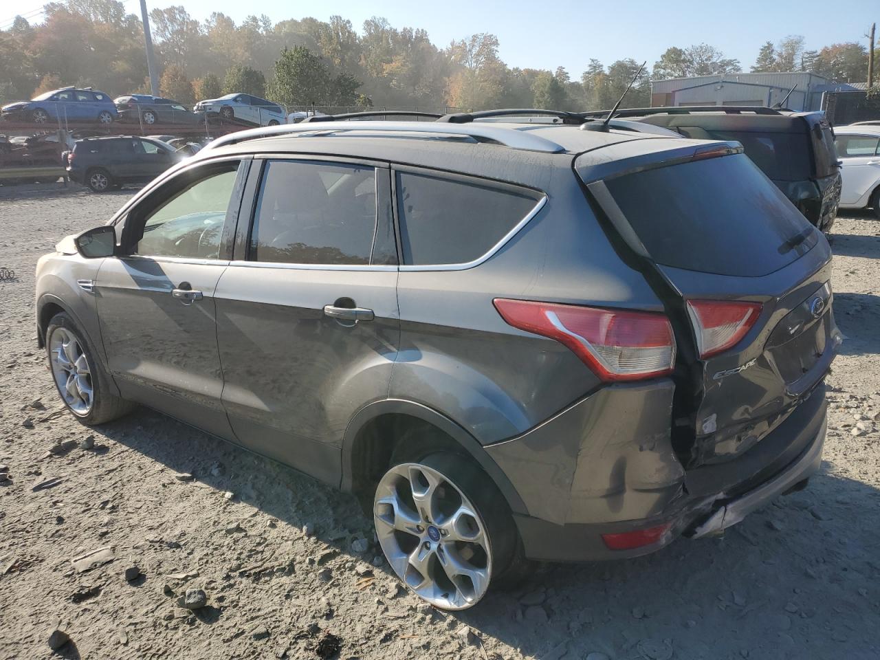 2013 Ford Escape VIN 1FMCU9J98DUC40667 Copart auction photo, front end / rear end damage thumbnail 2