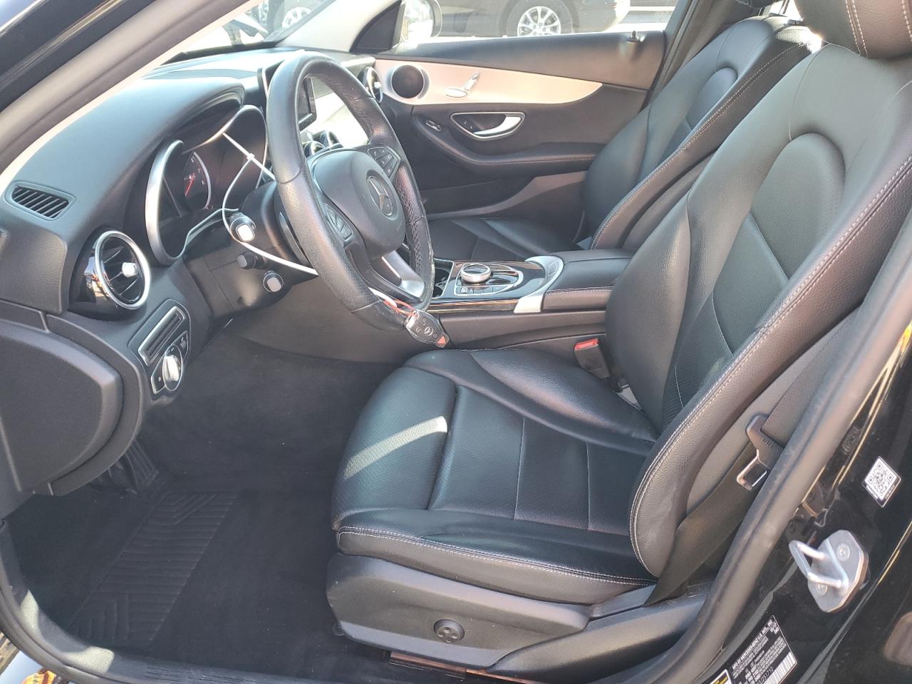 2018 Mercedes-Benz C-klasse VIN 55SWF4JBXJU251710 Copart auction photo, undercarriage damage thumbnail 7