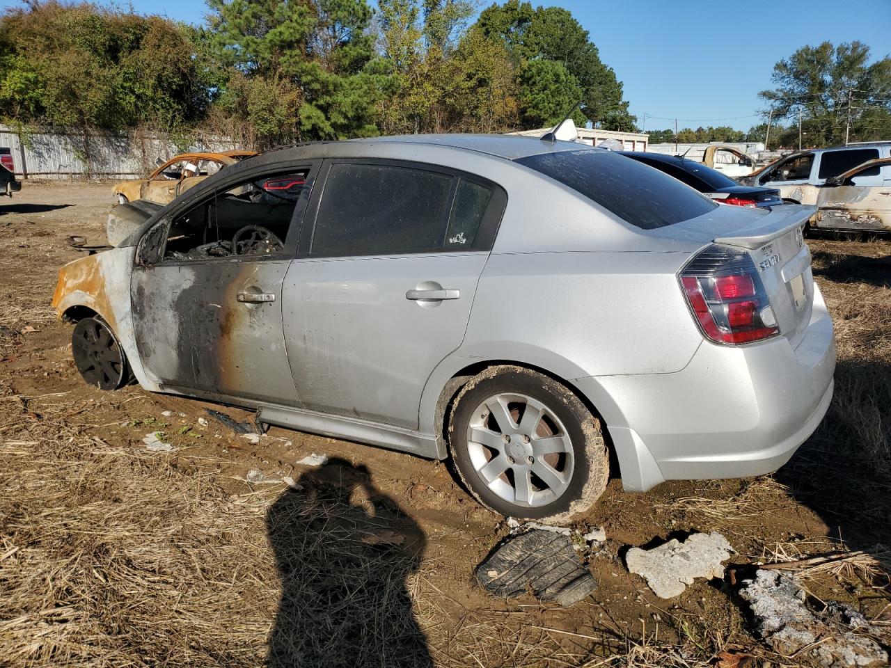 2011 Nissan Sentra VIN 3N1AB6AP0BL617260 Copart auction photo, burn damage thumbnail 2