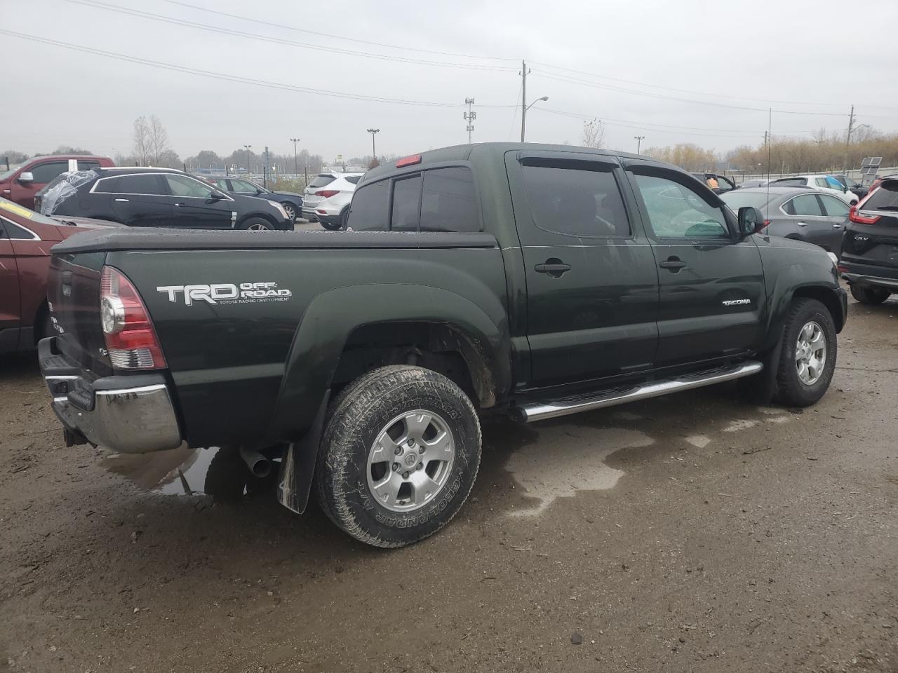 2013 Toyota Tacoma VIN 3TMLU4EN0DM125807 Copart auction photo, front end / minor dent/scratches damage thumbnail 3