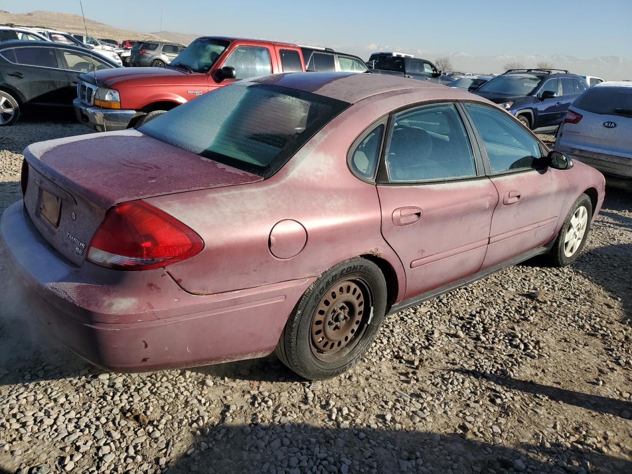 2005 Ford Taurus VIN 1FAFP53U25A147137 Copart auction photo, side damage thumbnail 3