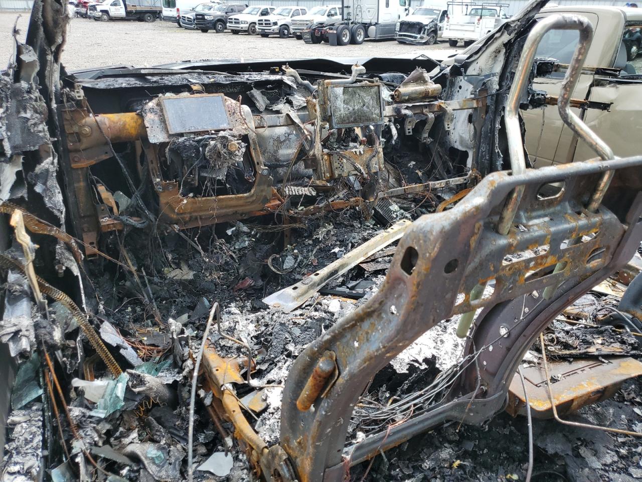 2021 Ford F350 VIN 1FT8W3BT4MED78910 Copart auction photo, burn - interior damage thumbnail 8