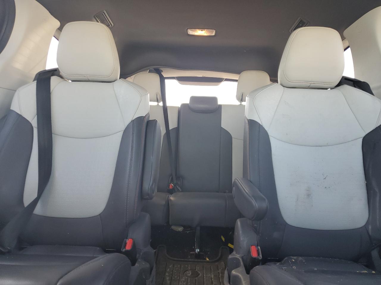 2021 Toyota Sienna VIN 5TDDRKEC1MS023831 Copart auction photo, front end / side damage thumbnail 10