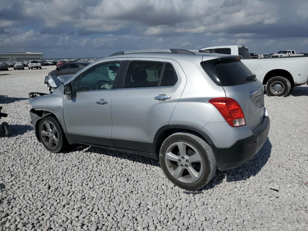 2016 Chevrolet Trax VIN 3GNCJMSB3GL188534 Copart auction photo, front end damage thumbnail 2