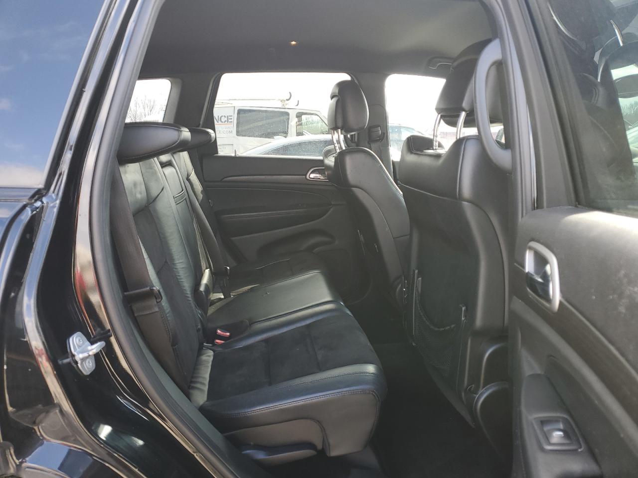 2018 Jeep Grand Cherokee VIN 1C4RJFAG9JC217095 Copart auction photo, normal wear damage thumbnail 11