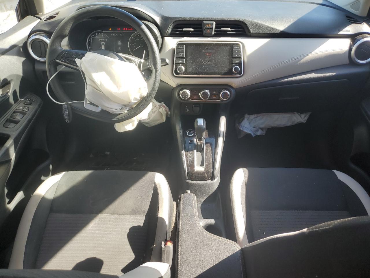 2020 Nissan Versa VIN 3N1CN8EV3LL881157 Copart auction photo, front end / minor dent/scratches damage thumbnail 8