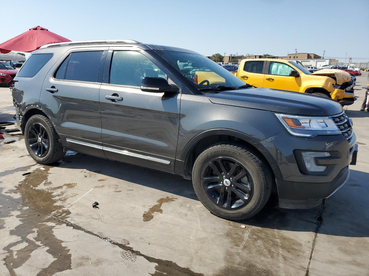 2017 Ford Explorer VIN 1FM5K7D80HGD53510 Copart auction photo, side / rear end damage thumbnail 4