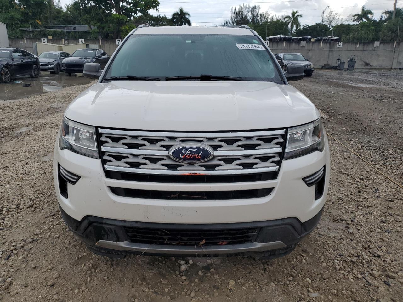 2019 Ford Explorer VIN 1FM5K7DH9KGA18592 Copart auction photo, top/roof damage thumbnail 5