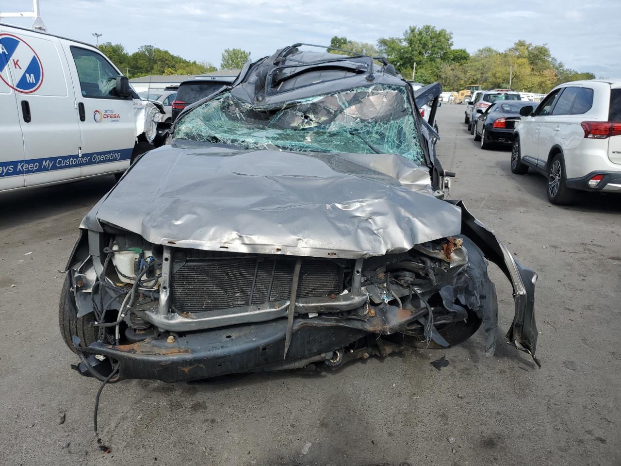 2005 GMC Envoy VIN 1GKET16S156152115 Copart auction photo, all over damage thumbnail 5
