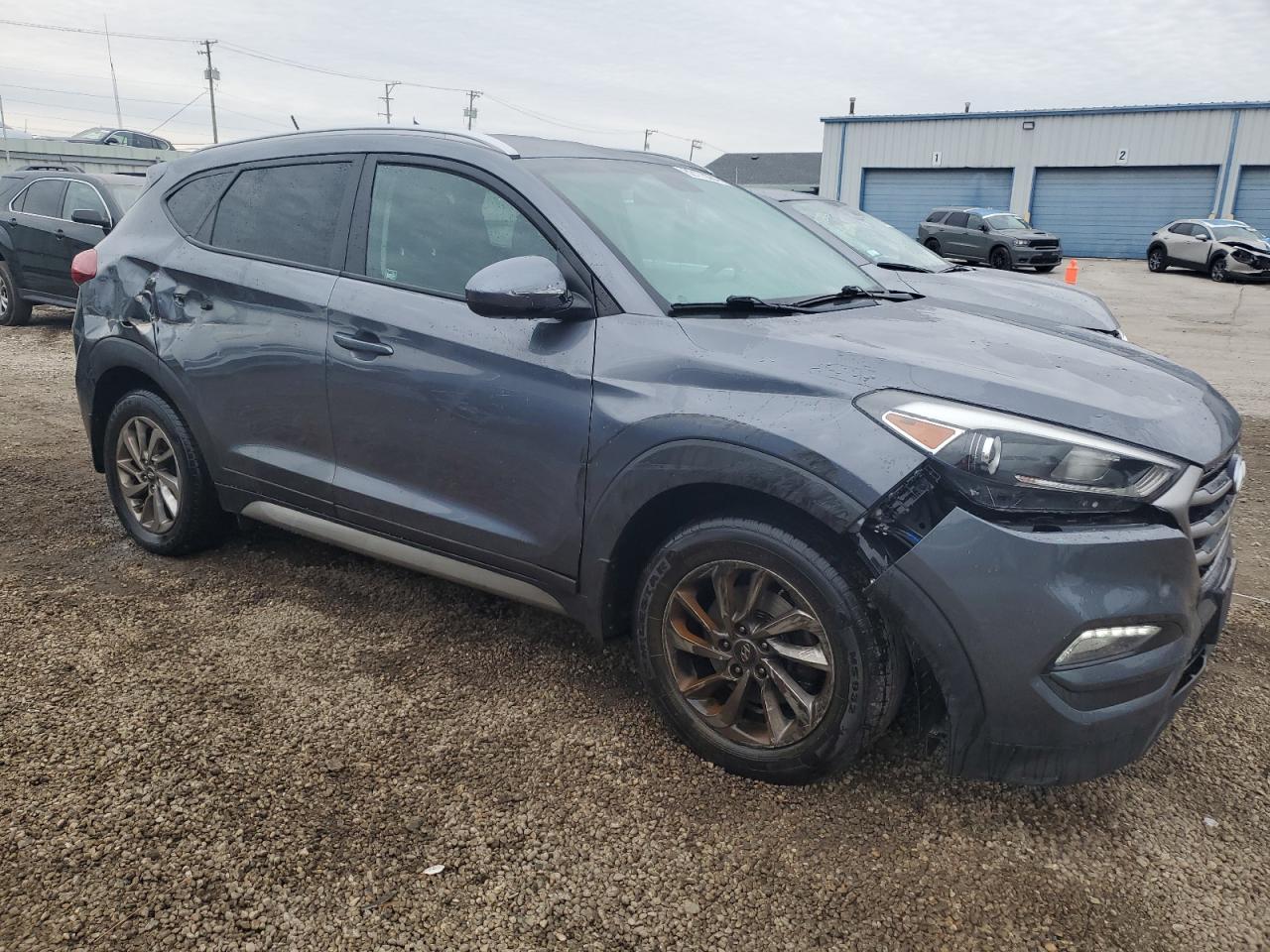 2017 Hyundai Tucson VIN KM8J33A49HU253834 Copart auction photo, rear end / side damage thumbnail 4