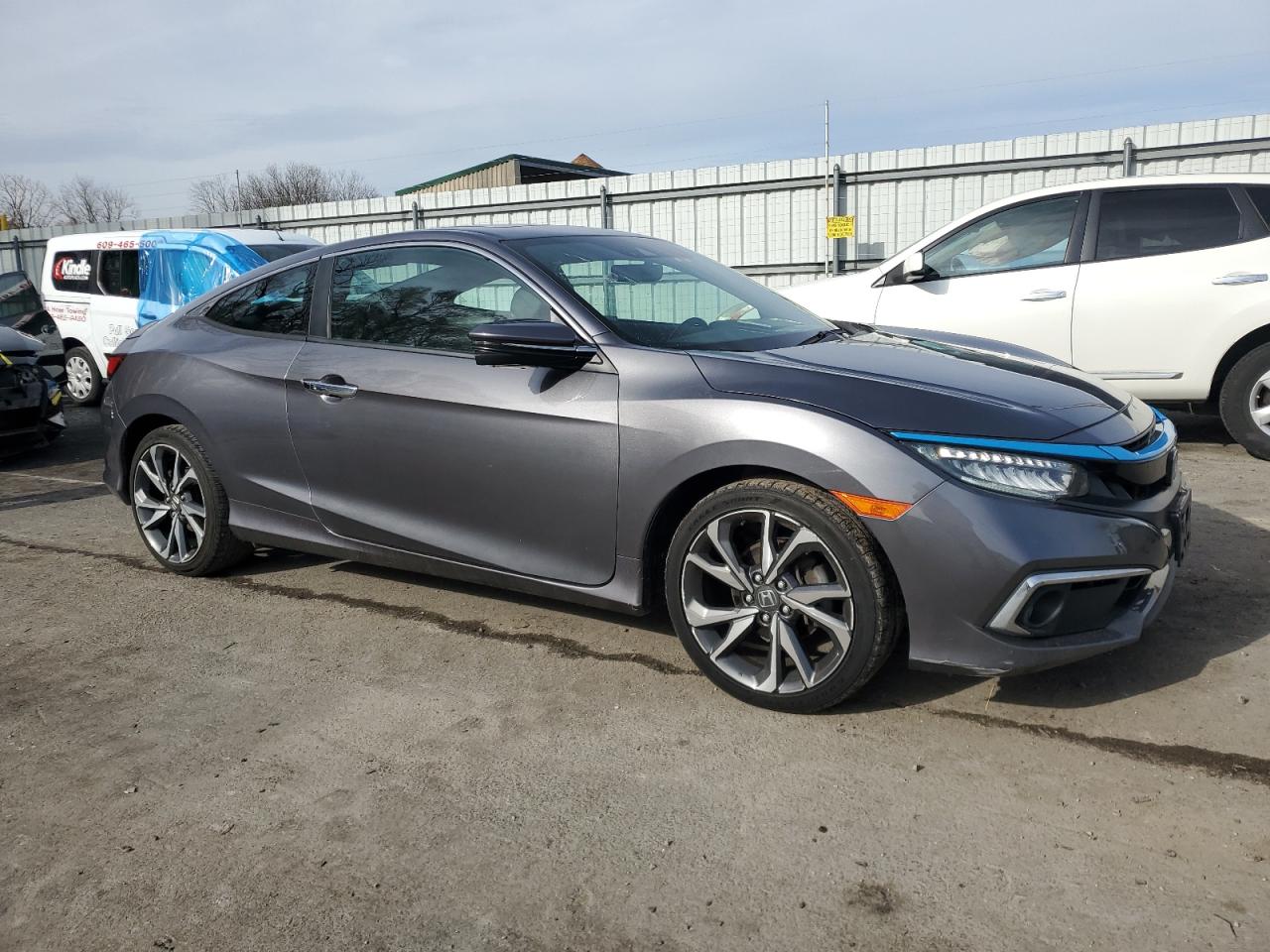 2020 Honda Civic VIN 2HGFC3B91LH352861 Copart auction photo, rear end / side damage thumbnail 4