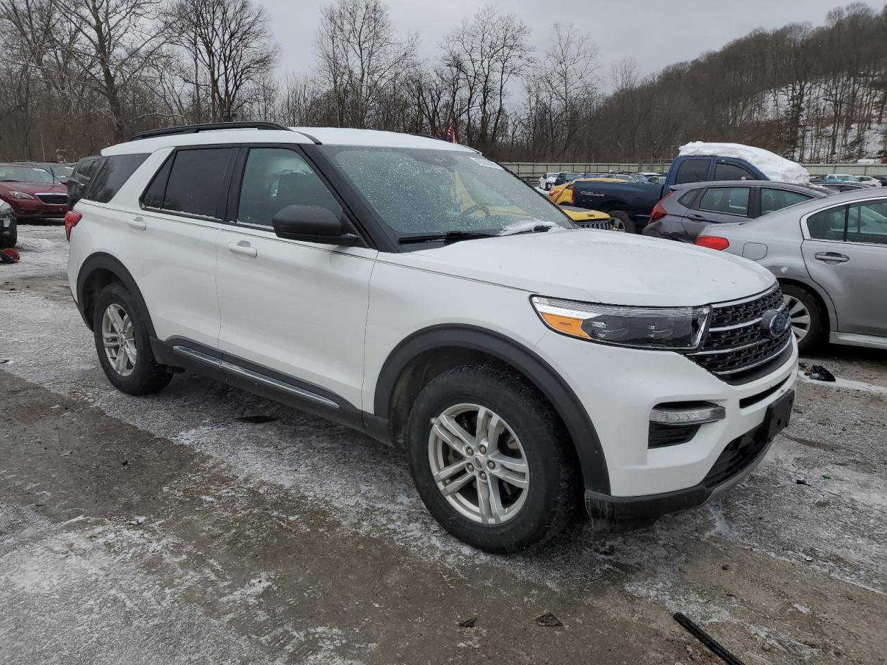 2020 Ford Explorer VIN 1FMSK8DH8LGB91529 Copart auction photo, all over damage thumbnail 4