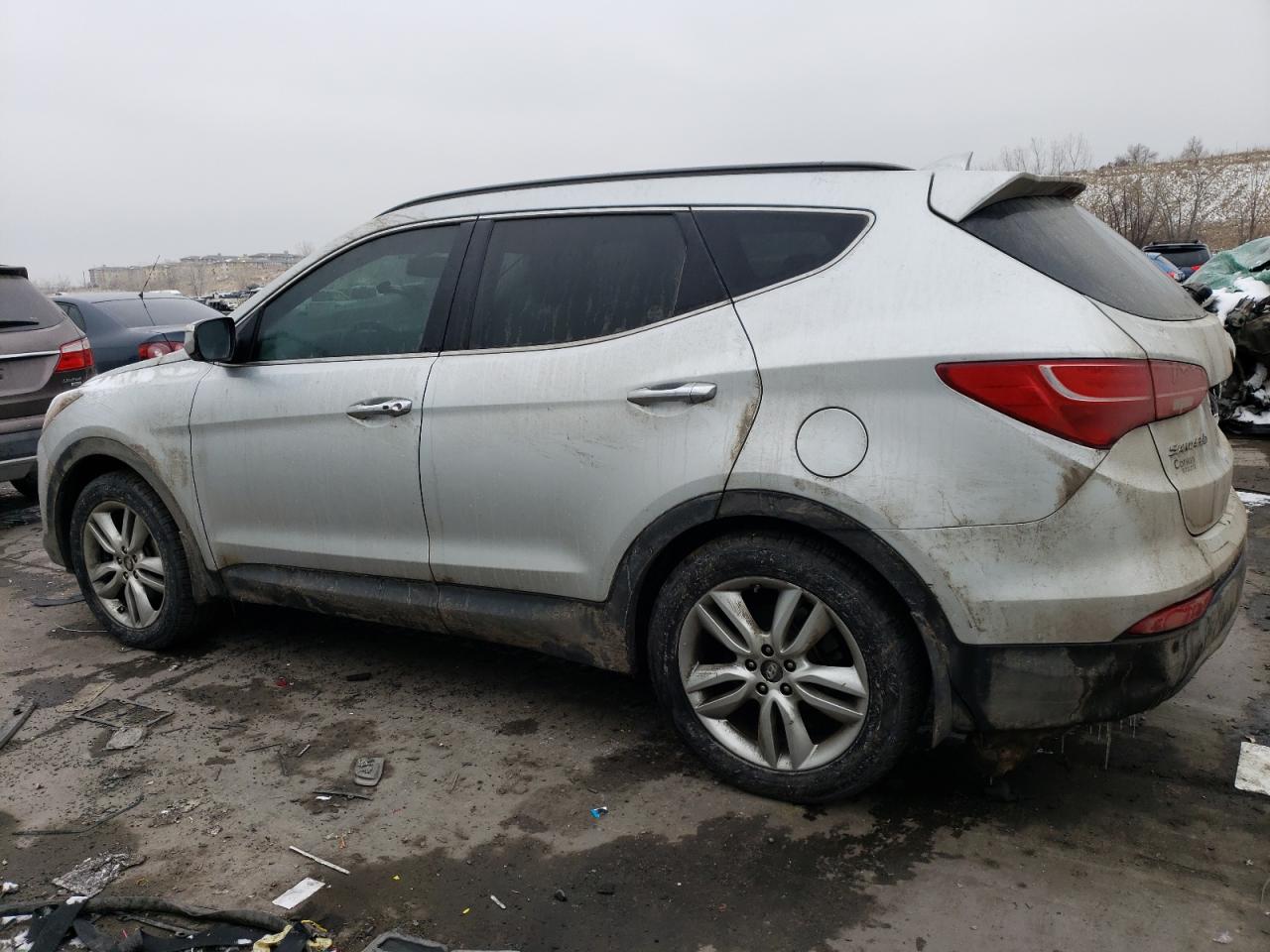 2016 Hyundai Santa Fe VIN 5XYZWDLA8GG310452 Copart auction photo, front end / undercarriage damage thumbnail 2