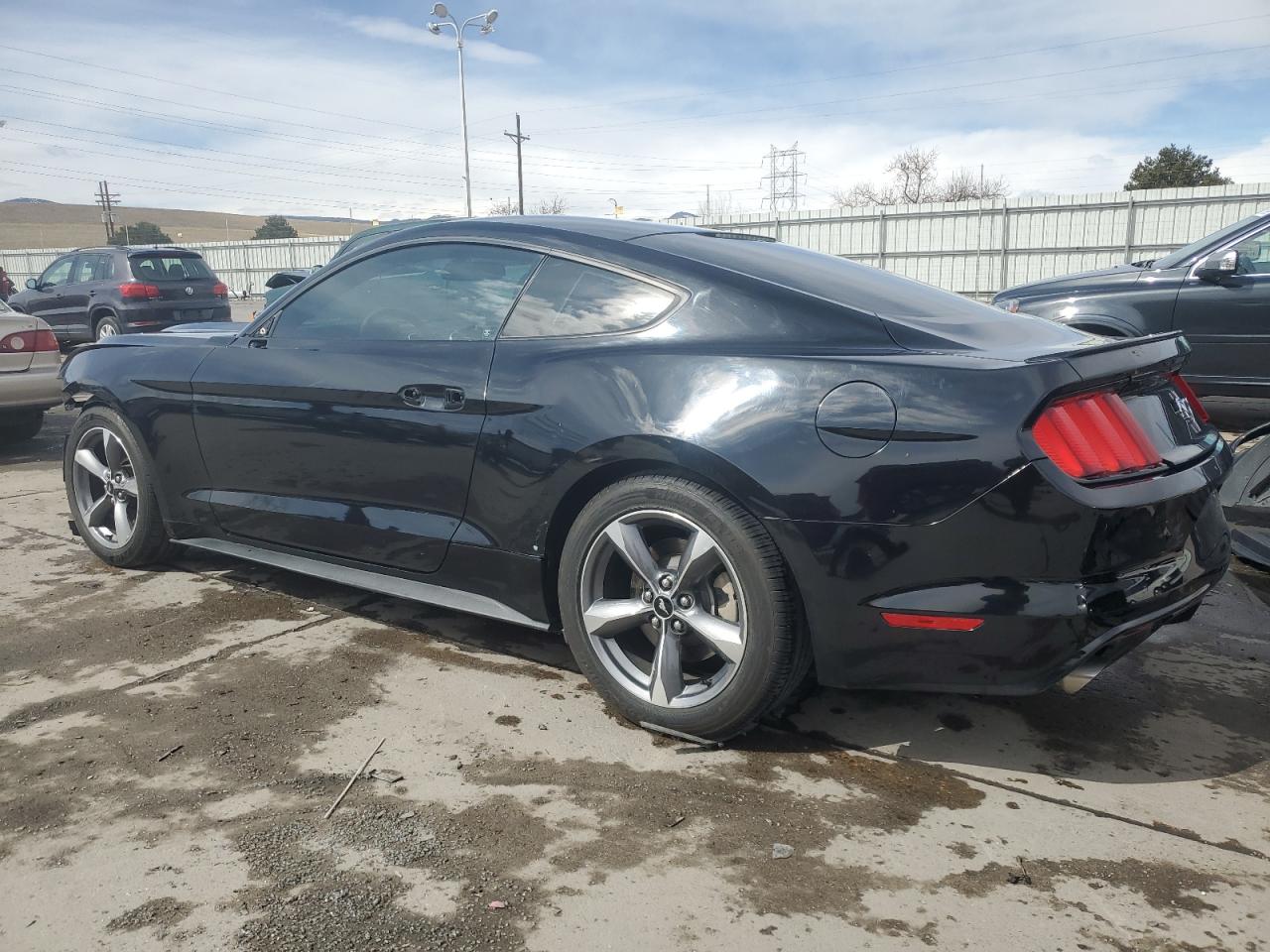2016 Ford Mustang VIN 1FA6P8AM1G5242143 Copart auction photo, front end / side damage thumbnail 2