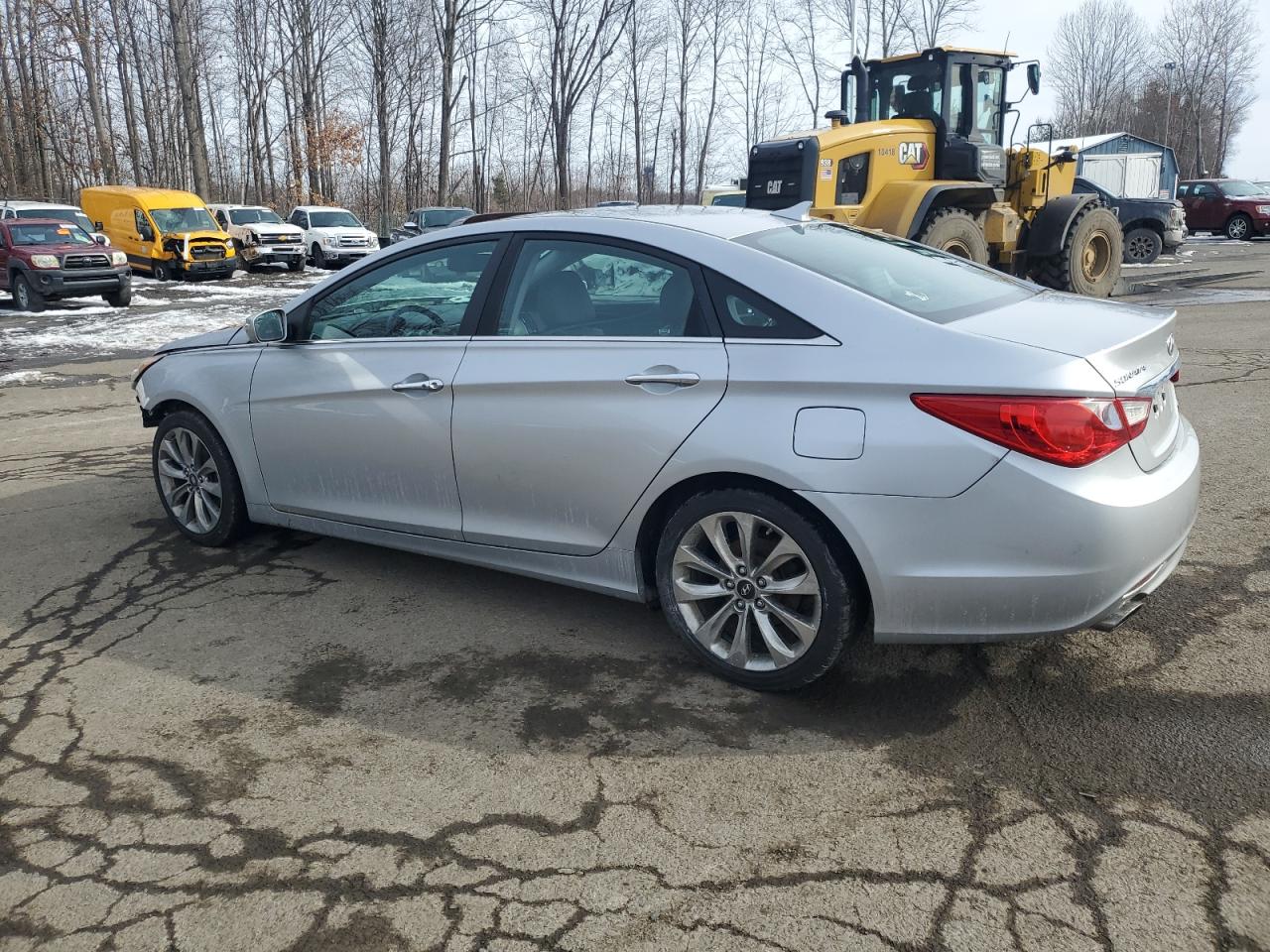 2011 Hyundai Sonata VIN 5NPEC4AB3BH173361 Copart auction photo, front end / minor dent/scratches damage thumbnail 2