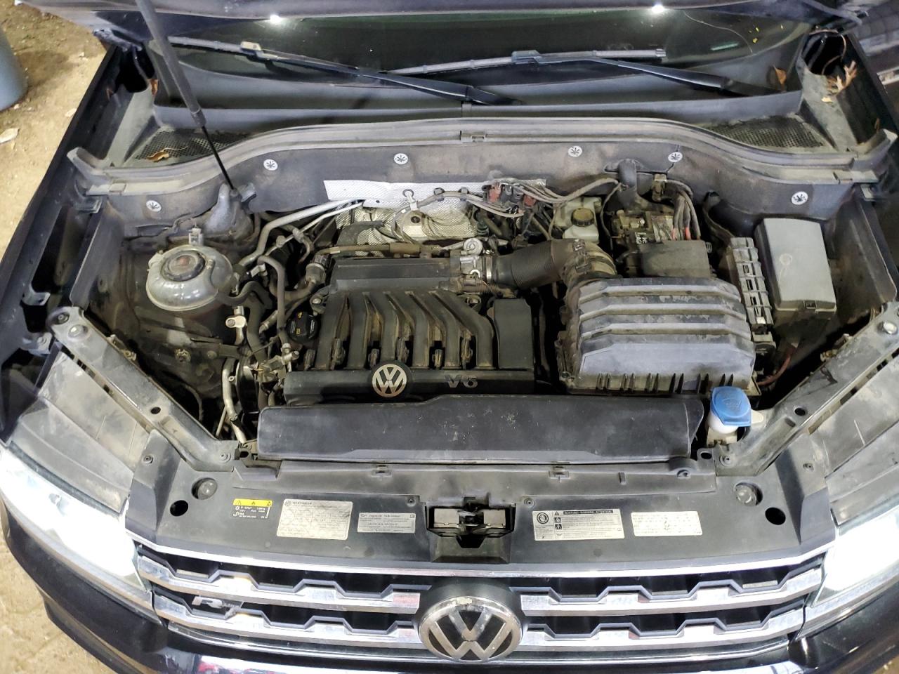2019 Volkswagen Atlas VIN 1V2RR2CA2KC590103 Copart auction photo, side / minor dent/scratches damage thumbnail 11