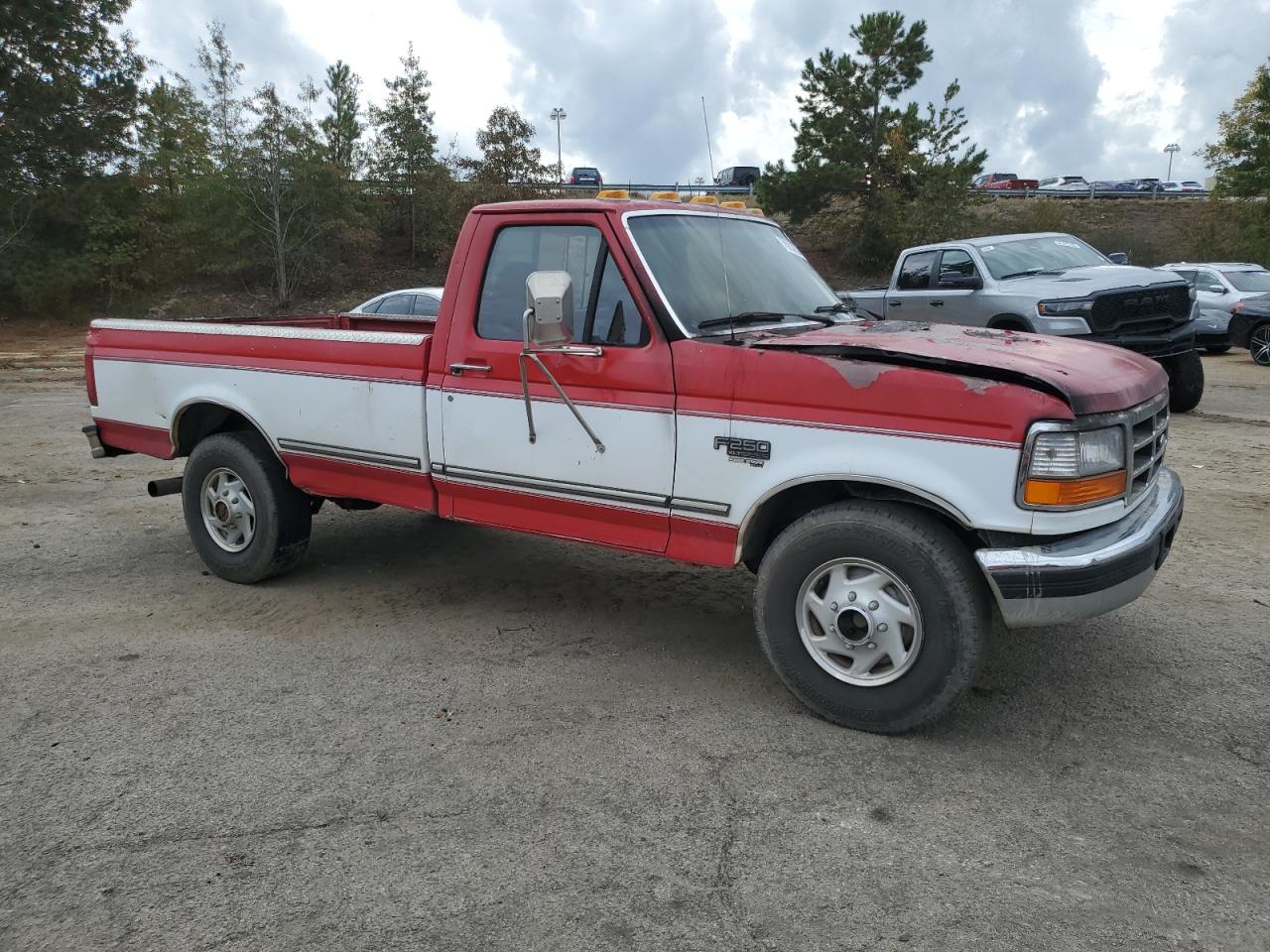 1996 Ford F250 VIN 1FTHF25FXTEA83583 Copart auction photo, burn damage thumbnail 4