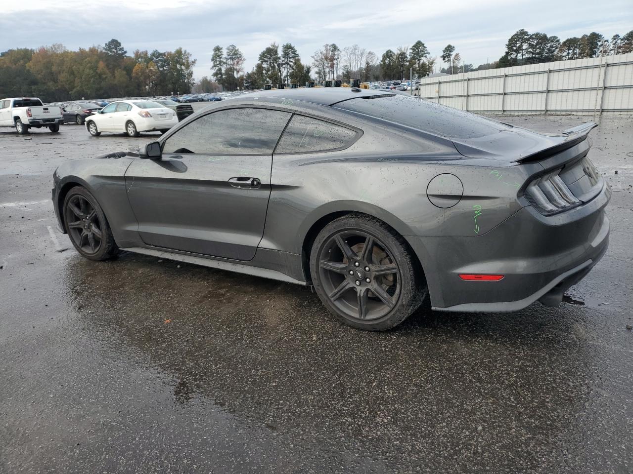 2020 Ford Mustang VIN 1FA6P8TH2L5122944 Copart auction photo, front end damage thumbnail 2