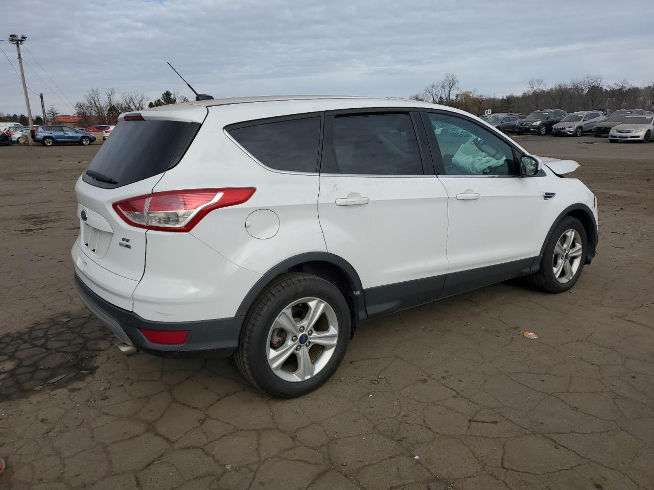 2015 Ford Escape VIN 1FMCU9GX1FUA86280 Copart auction photo, front end damage thumbnail 3