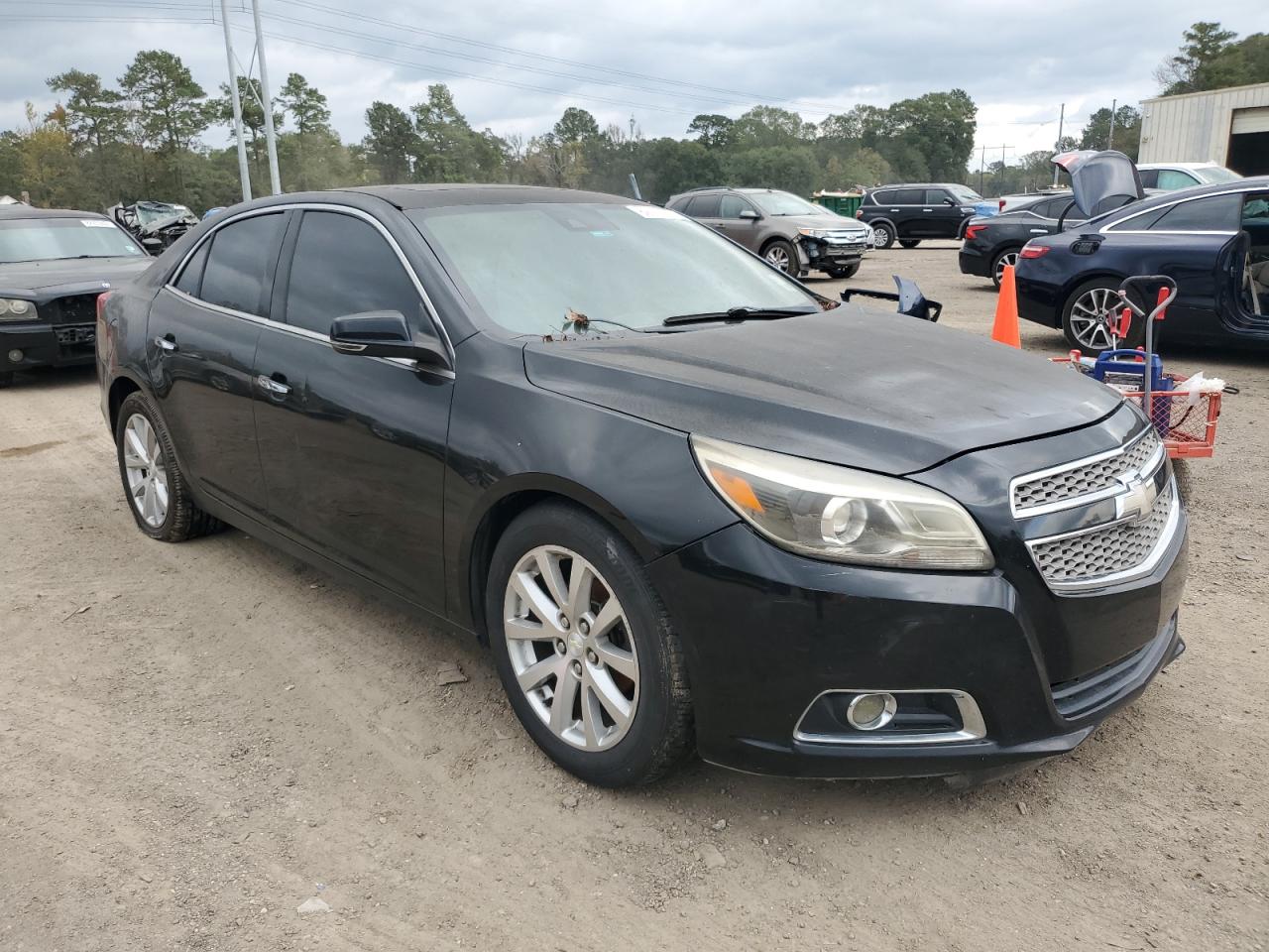 2013 Chevrolet Malibu VIN 1G11H5SA4DU111562 Copart auction photo, normal wear damage thumbnail 4