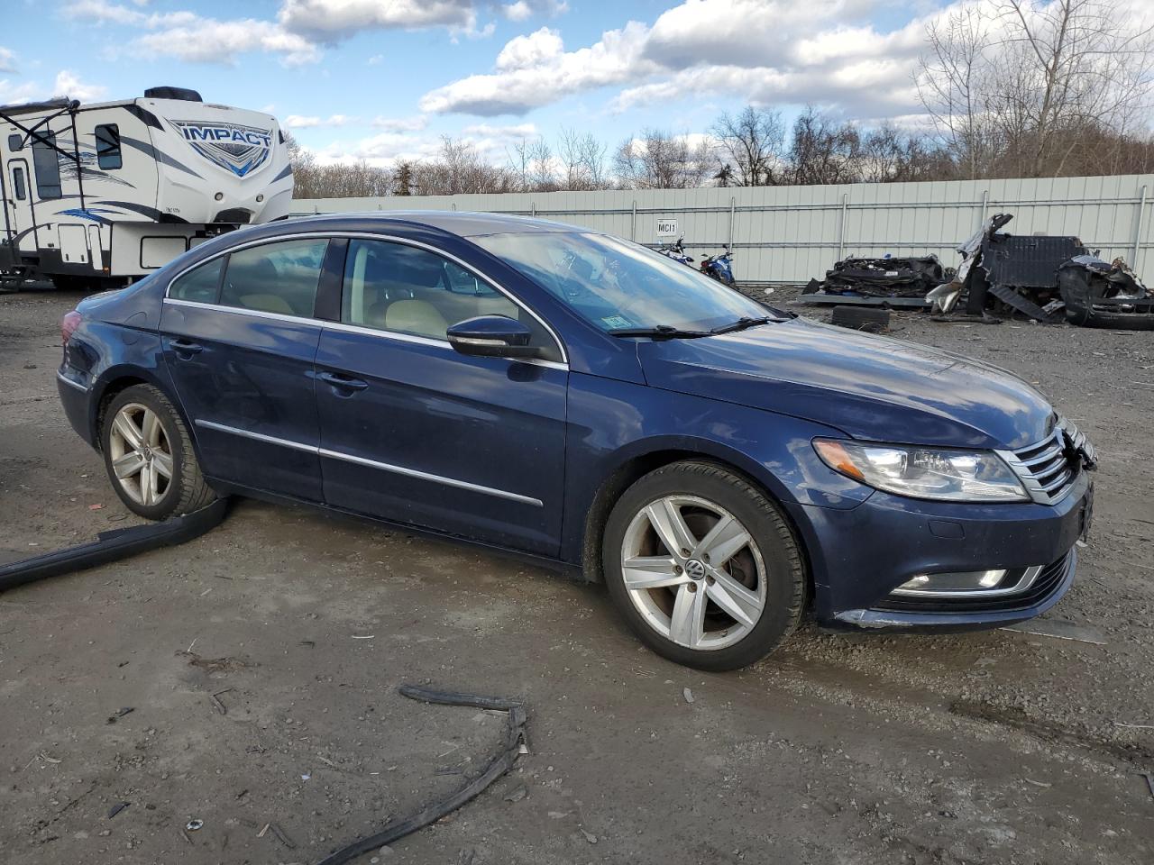 2013 Volkswagen Passat CC VIN WVWBP7AN3DE526932 Copart auction photo, front end / minor dent/scratches damage thumbnail 4