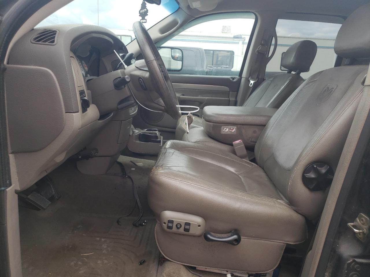 2005 Dodge RAM VIN 3D7MS48C25G716599 Copart auction photo, front end damage thumbnail 7