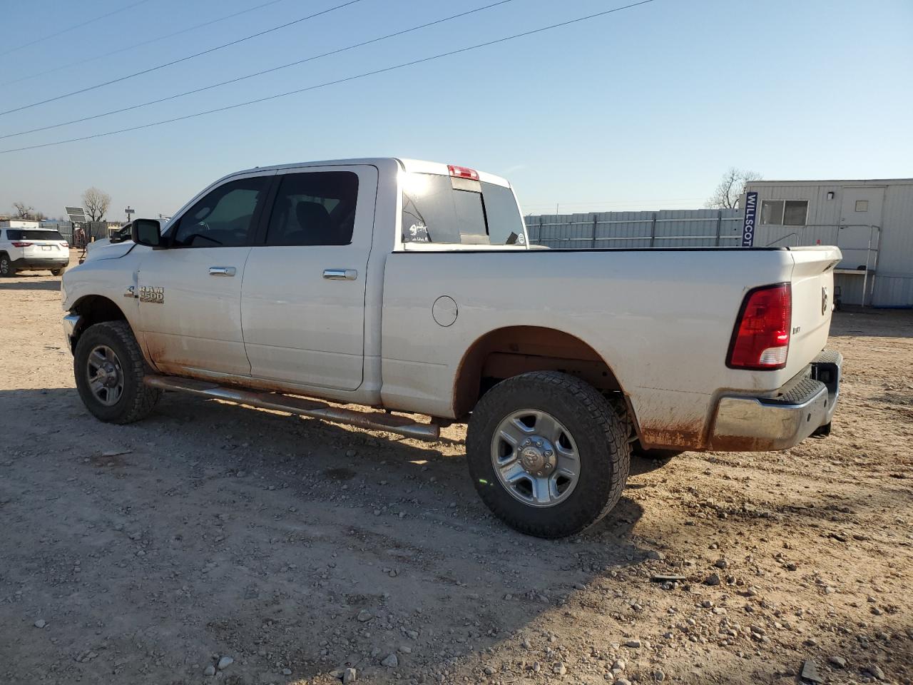 2017 RAM 2500 VIN 3C6UR5DL3HG685151 Copart auction photo, front end / minor dent/scratches damage thumbnail 2