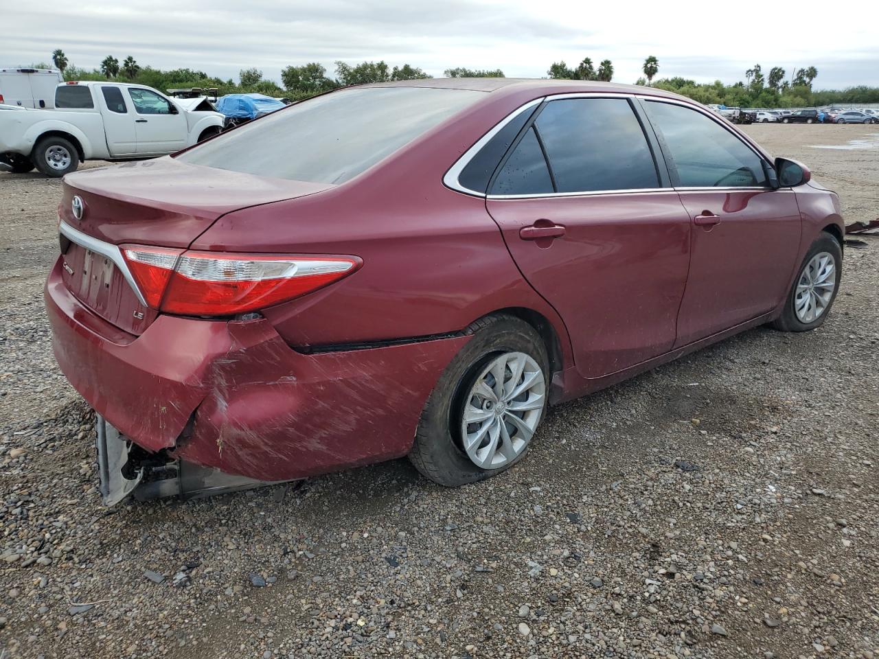 2017 Toyota Camry VIN 4T1BF1FK8HU728364 Copart auction photo, front end / rear end damage thumbnail 3