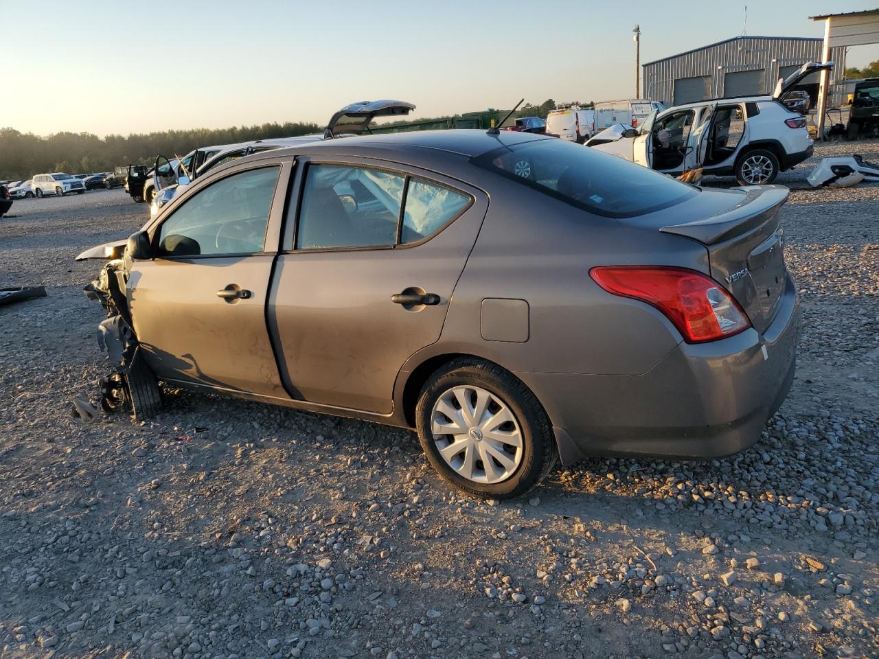 2015 Nissan Versa VIN 3N1CN7APXFL820975 Copart auction photo, front end damage thumbnail 2